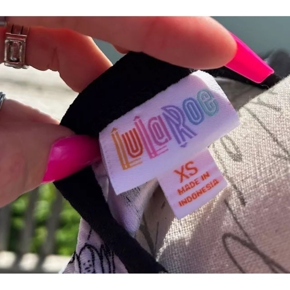 Lularoe Black & White Contrast Roses Maria Maxi Dress Size XS EUC!​​ - Picture 8 of 9